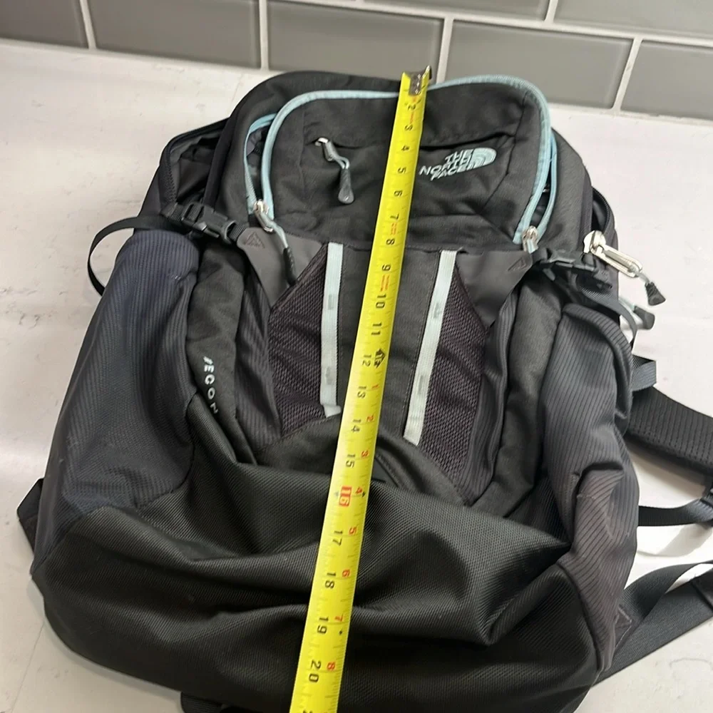 The NorthFace Recon Women Backpack Gray‎ and Blue